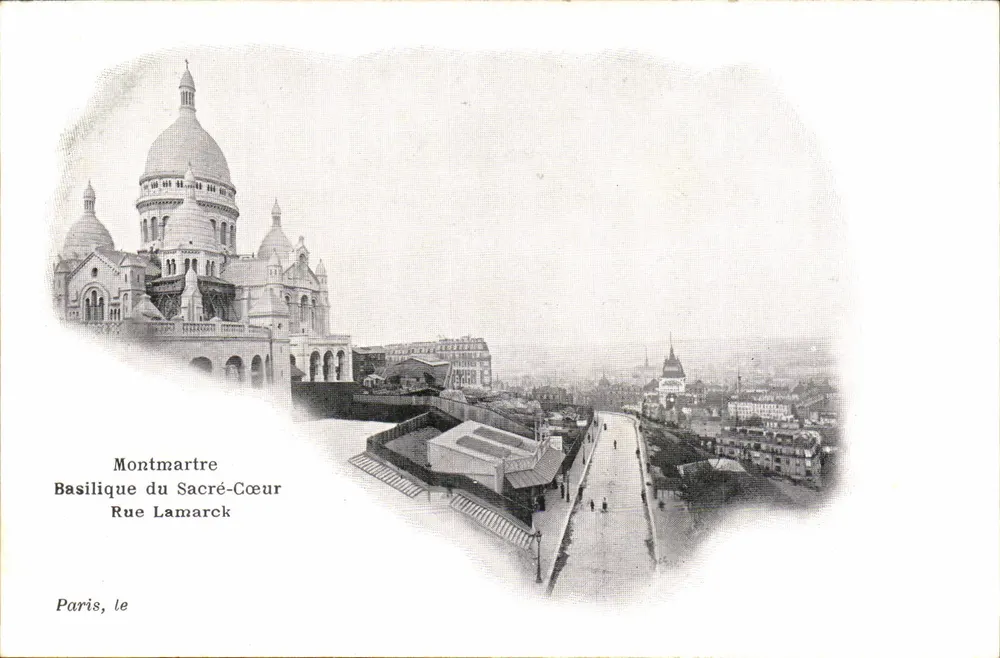 Montmartre — Basilique du Sacré-Cœur vue depuis la Rue Lamarck — Paris - Recto