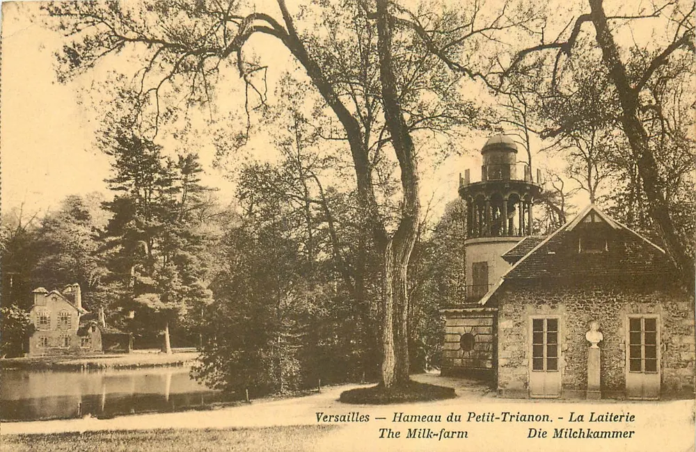Versailles — Hameau du Petit-Trianon — La Laiterie - Vorderseite