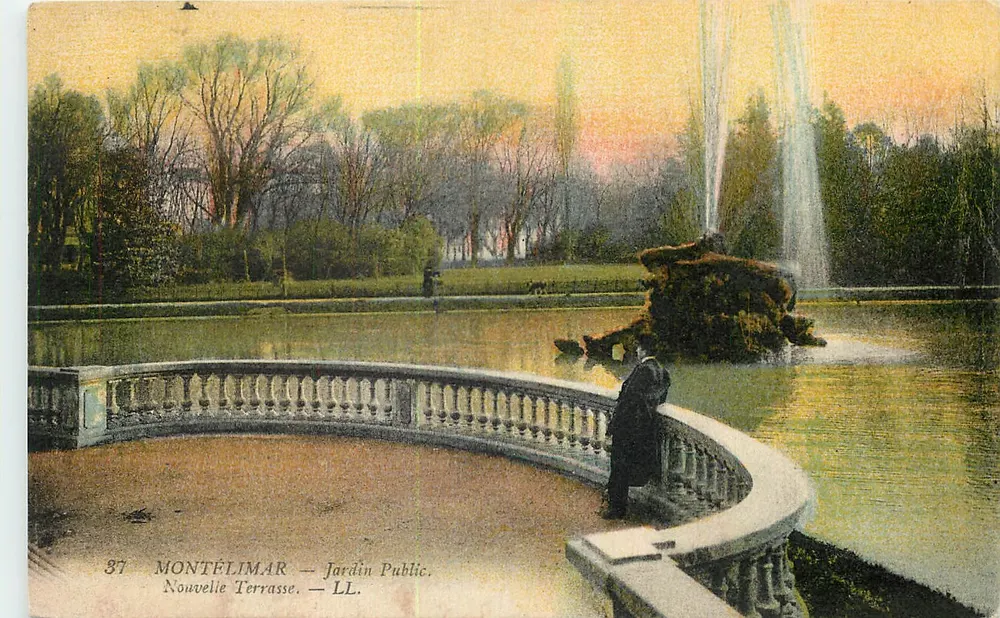 Montélimar — Öffentlicher Garten. Neue Terrasse — LL. — N° 37 - Vorderseite