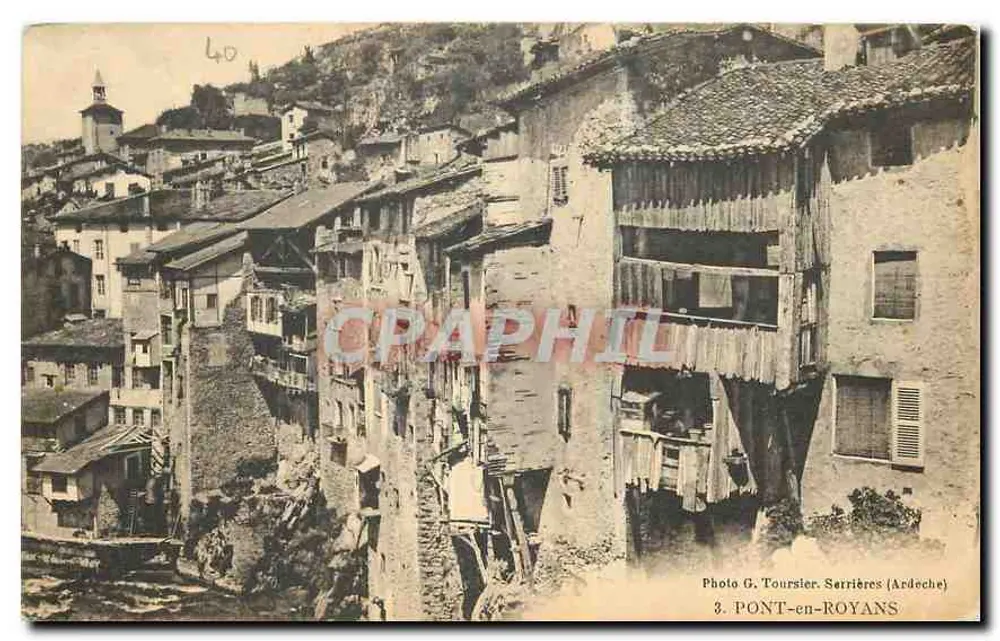 PONT-EN-ROYANS — Vista do vilarejo em declive — Foto G. Toursier, Serrières (Ardèche) - Frente