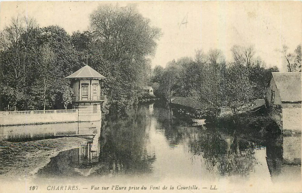 Chartres — Ansicht der Eure vom Courtille-Brücke — LL - Vorderseite