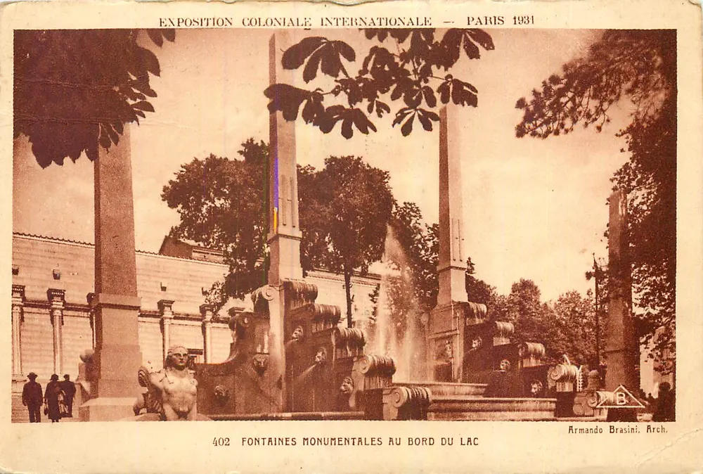 Monumentale Fontänen am See — Internationale Kolonialausstellung — Paris 1931 — Armando Brasini, Arch. - Vorderseite