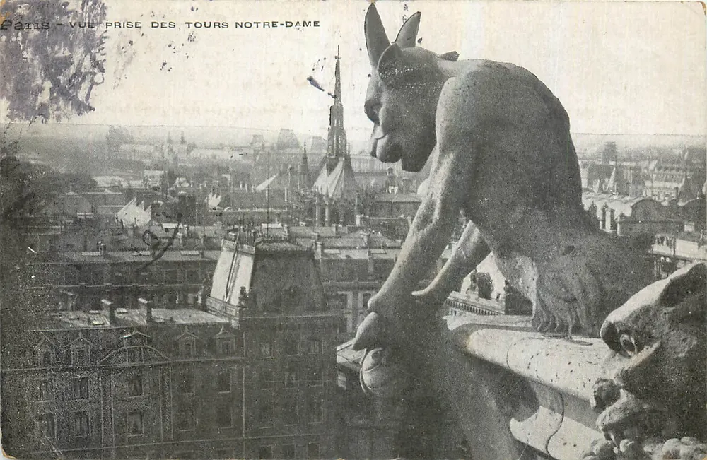 Paris - Vue prise des tours Notre-Dame — éditeur non identifié - Recto