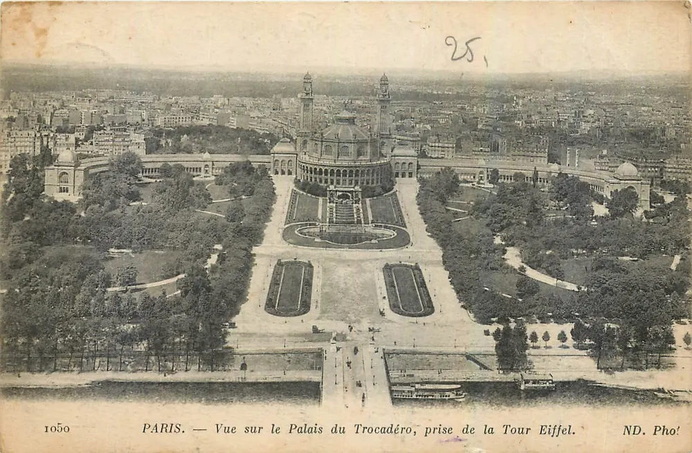 PARIS — Ansicht des Palais du Trocadéro, aus der Richtung der Eiffelturm — ND. Pho' — n° 1050 - Vorderseite
