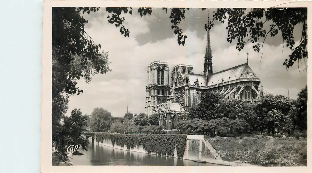 Paris - Vista sobre a Notre-Dame — editor Cie des Arts des Arts, n° 1103 - Frente