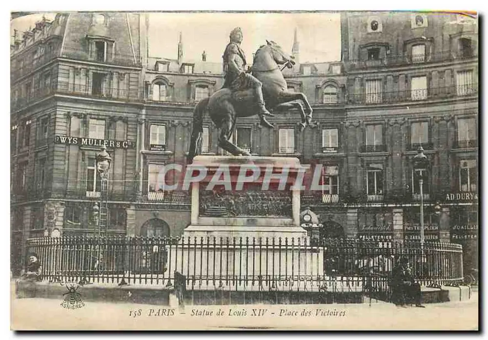 Paris — Statue de Louis XIV — Place des Victoires - Recto
