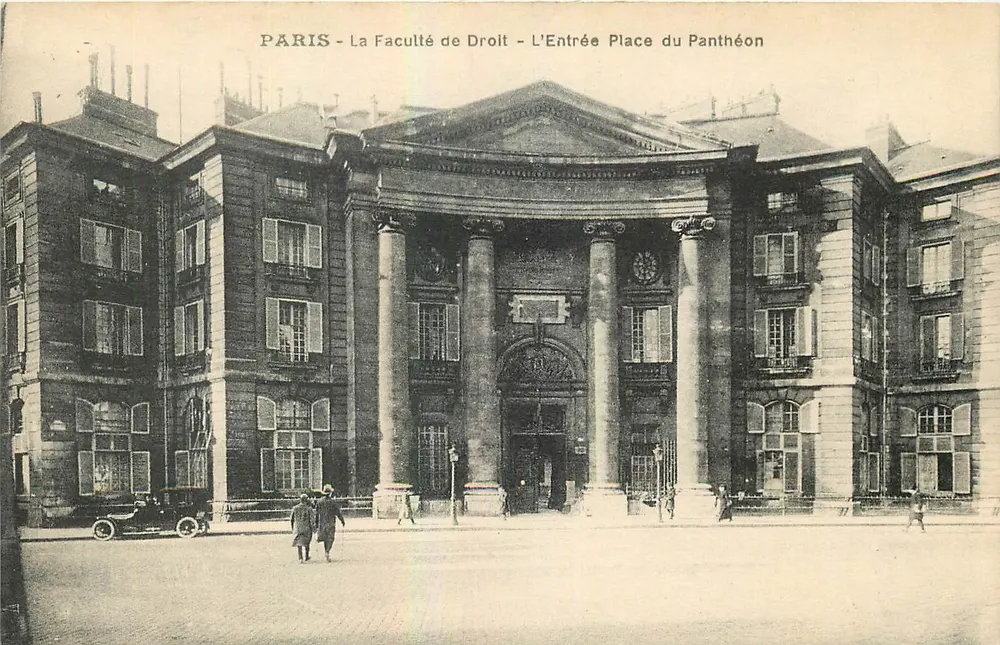Paris - Die Rechtsfakultät - Der Eingang zur Place du Panthéon - Vorderseite