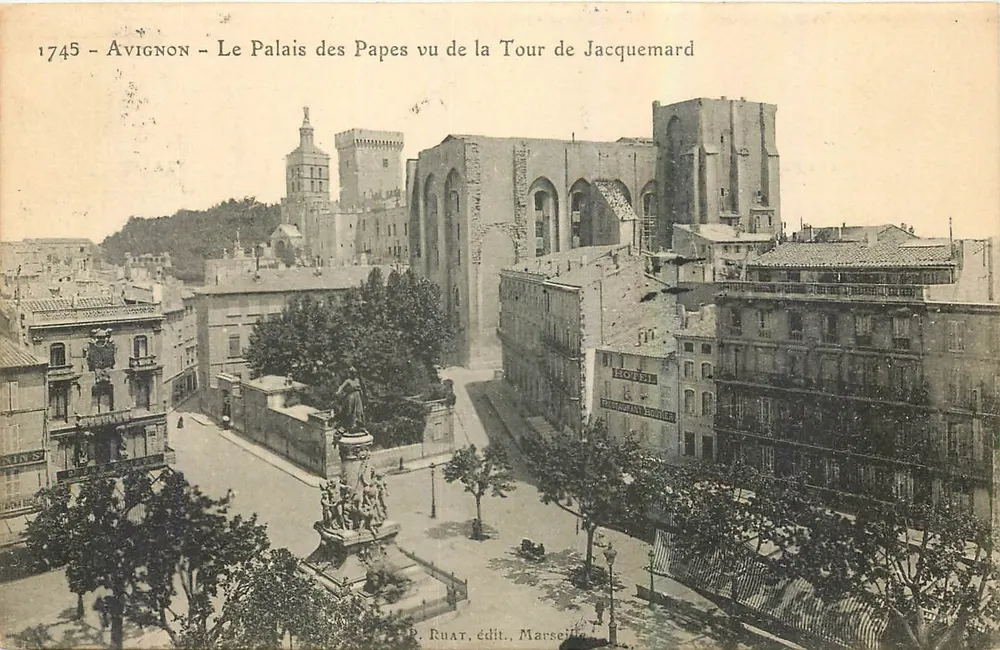 Avignon - Der Palast der Päpste von der Tour de Jacquemard aus gesehen — P. Ruat, Verlag, Marseille - Vorderseite