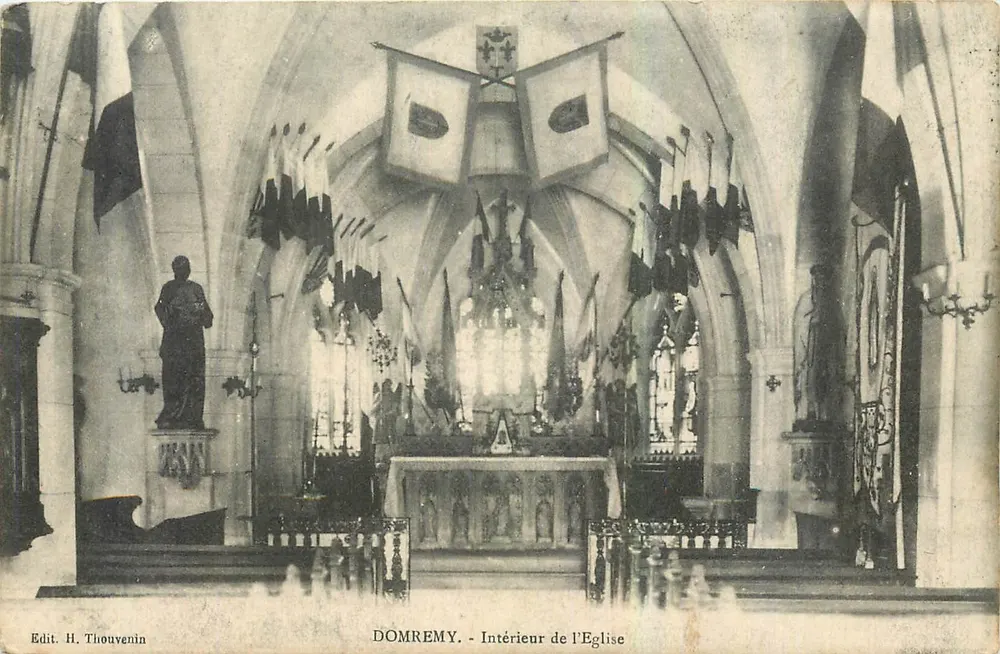 Domremy - Interno della Chiesa — Édit. H. Thouvenin - Recto