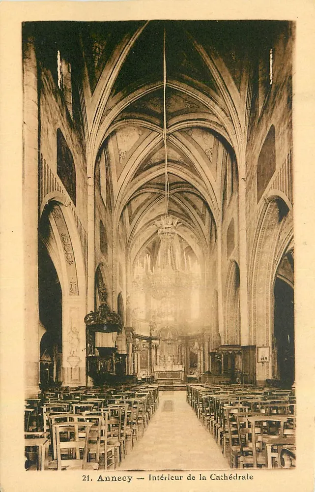 Annecy — Interior da Catedral — Éd. Résard & Cie, Annecy - Frente
