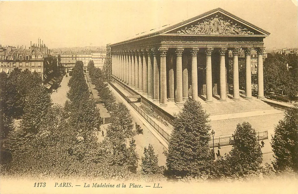 Paris — A Madeleine e a Praça — LL. — n° 1173 - Frente