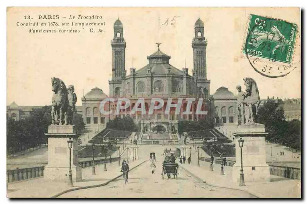 पेरिस — ट्रोकाडेरो — 1878 में बनाया गया, पुराने खानों के पुराने स्थान पर — C. M. - आगे
