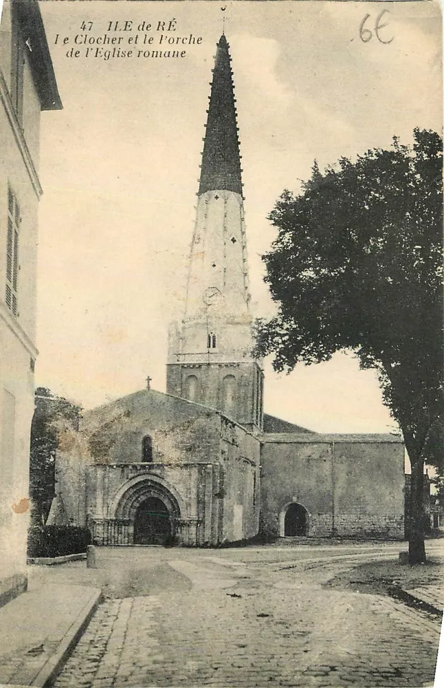 Insel Ré — Turm und Eingangspforte der romanischen Kirche — unbekannter Verlag, Seriennummer 47 - Vorderseite