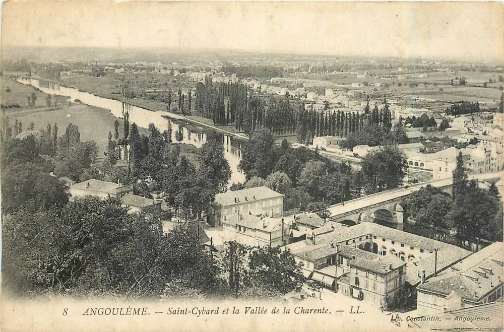 Angoulême — Saint-Cybard et la Vallée de la Charente — LL. — L. Constantin — Angoulême - Recto