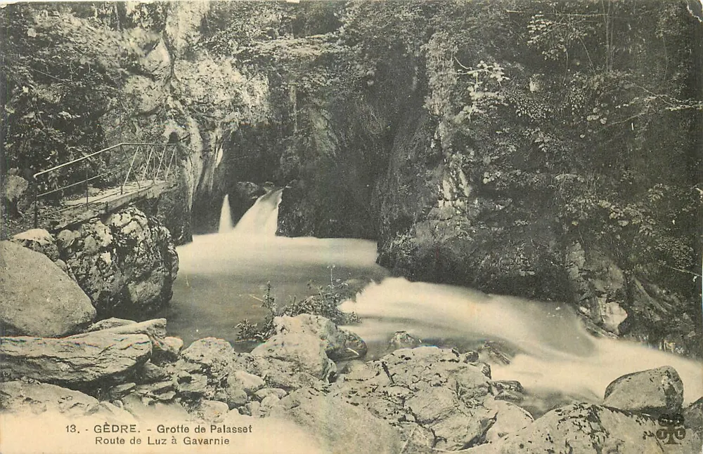 Gèdre - Grotte de Palasset - Route de Luz à Gavarnie - Vorderseite