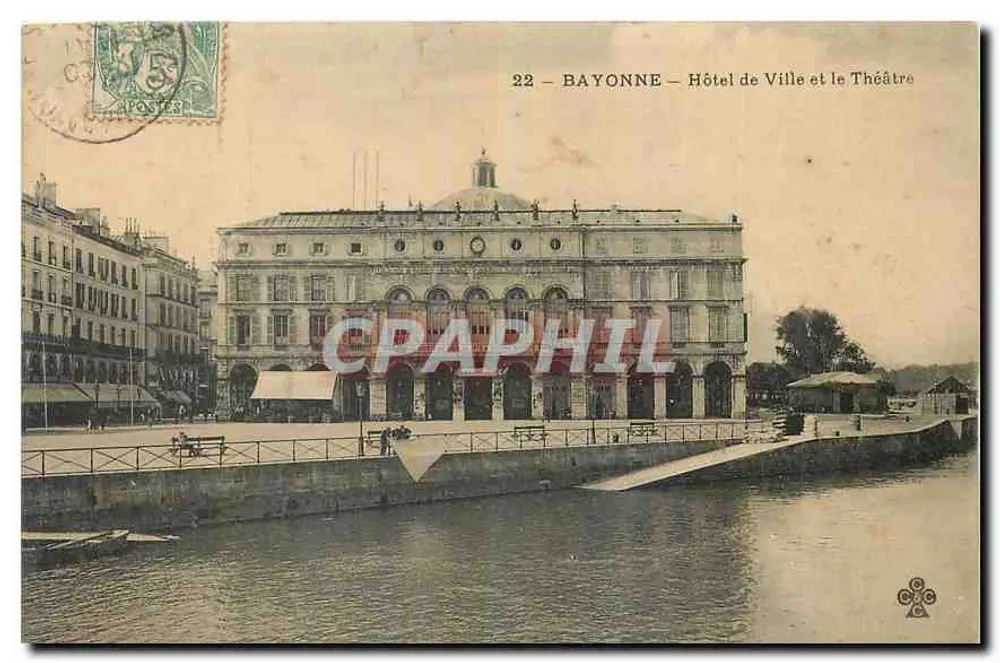 Bayonne — Rathaus und Theater — Verlag: Postes - Vorderseite