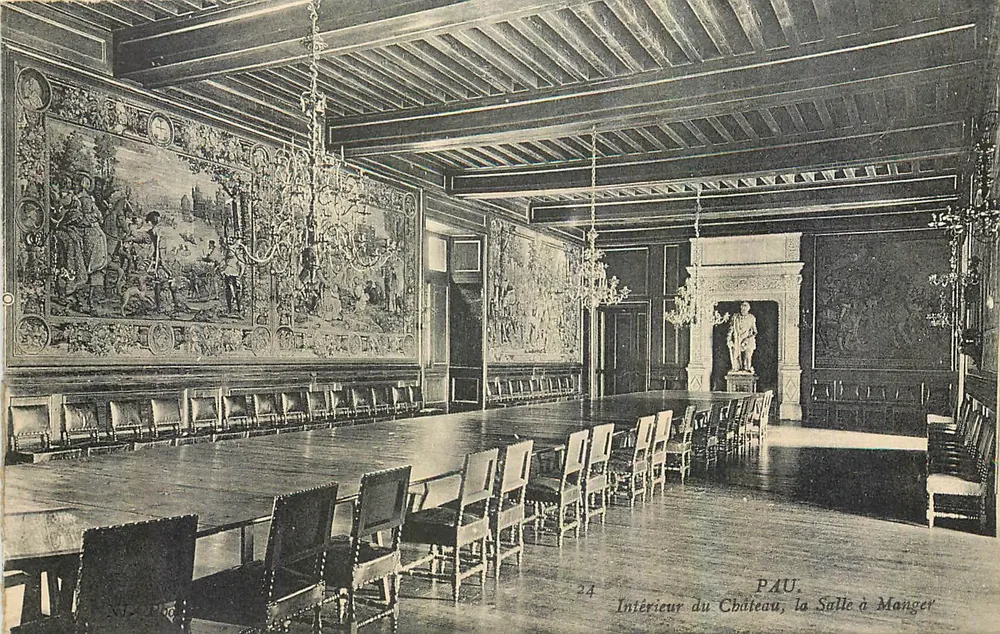 Pau — Intérieur du Château, la Salle à Manger — N° 24 - Recto