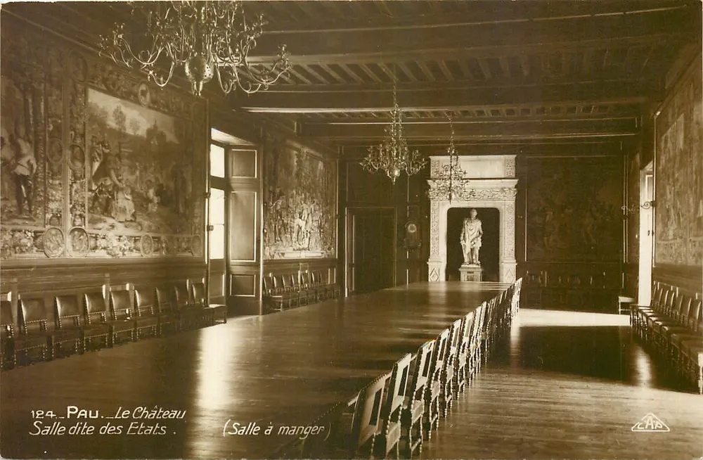 Pau — Le Château. Salle dite des États (Salle à manger) — C.A.P. Strasbourg, n°124 - Recto