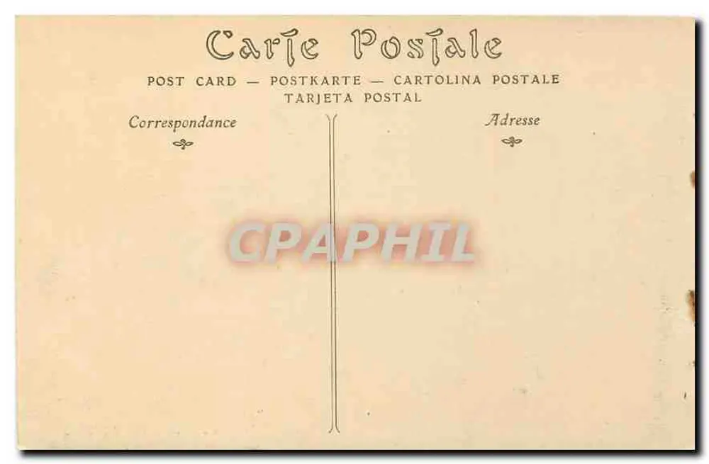 Pau, O Castelo, a Cour d'Honneur — ND Phot. - Verso