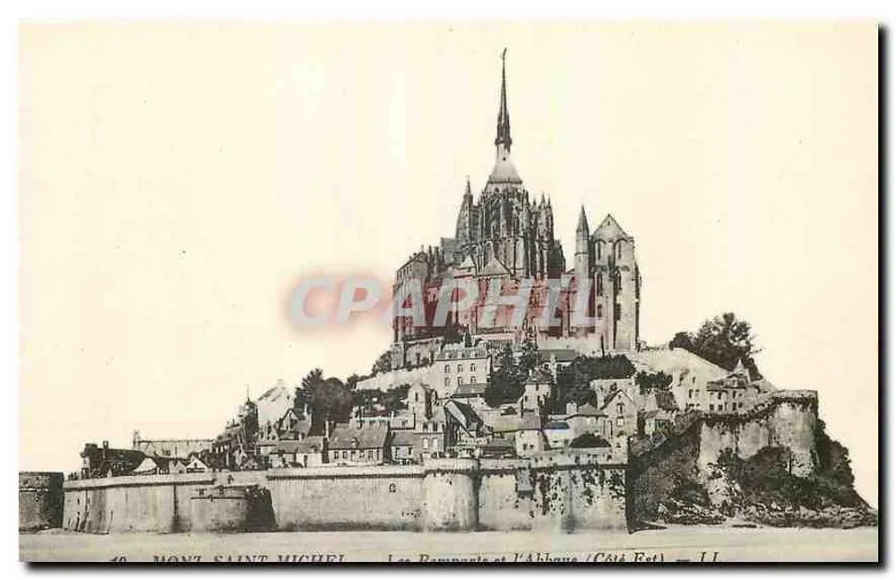 Mont Saint-Michel — Die Mauern und die Abtei (Ostseite) - Vorderseite