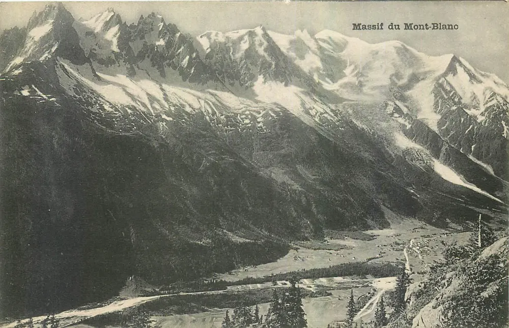 Massif do Mont-Blanc — vista panorâmica nevada — editor não identificado - Frente