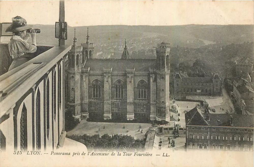 LYON. — Panorama pris de l'Ascenseur de la Tour Fourvière — LL. — N° 515 - Recto