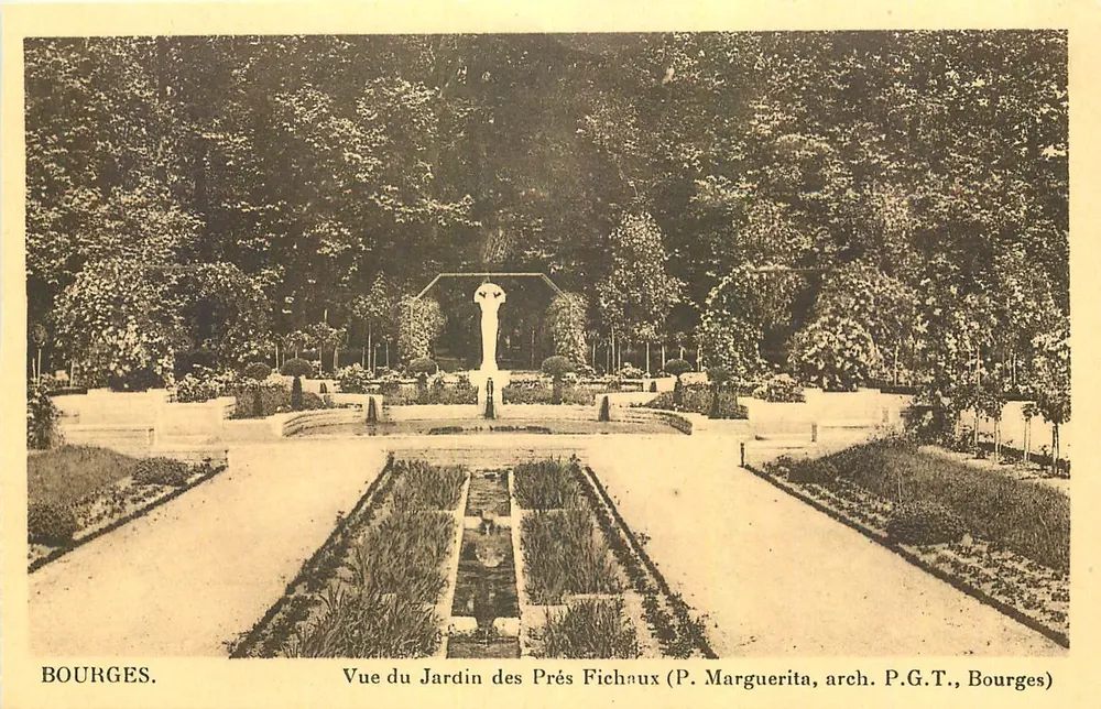 Bourges — Ansicht des Jardins des Prés Fichaux — P. Marguerita, arch. P.G.T., Bourges - Vorderseite