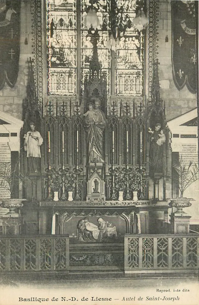 Basilika von N.-D. de Liesse — Altar des hl. Joseph — Phototypie J. Reinis - Vorderseite