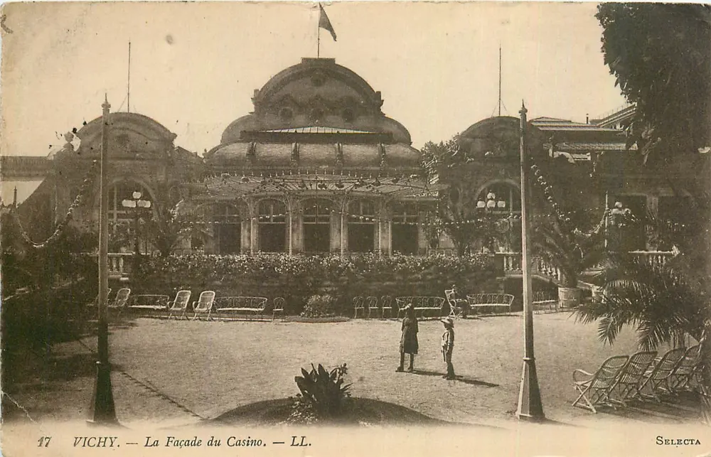 Vichy — La Façade du Casino — LL. — Selecta - Voorkant