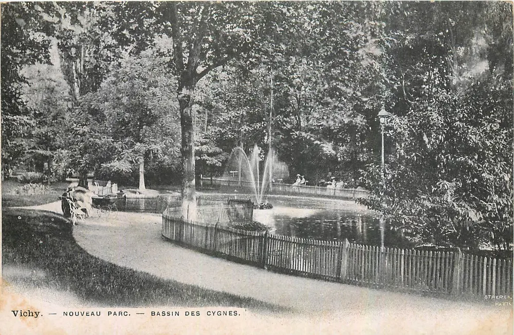 Vichy — Neuer Park — Schwannenteich — Stäerck, Paris - Vorderseite