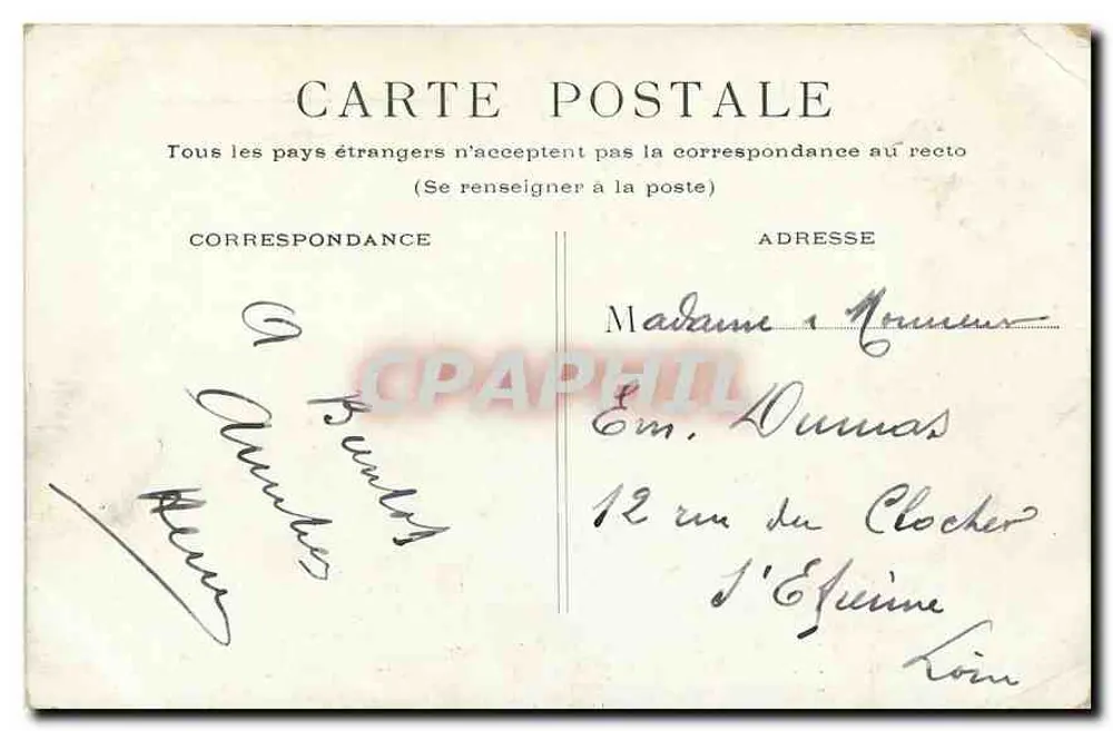 Place Saint-Germain-l'Auxerrois — Paris — editor Hotel - Verso