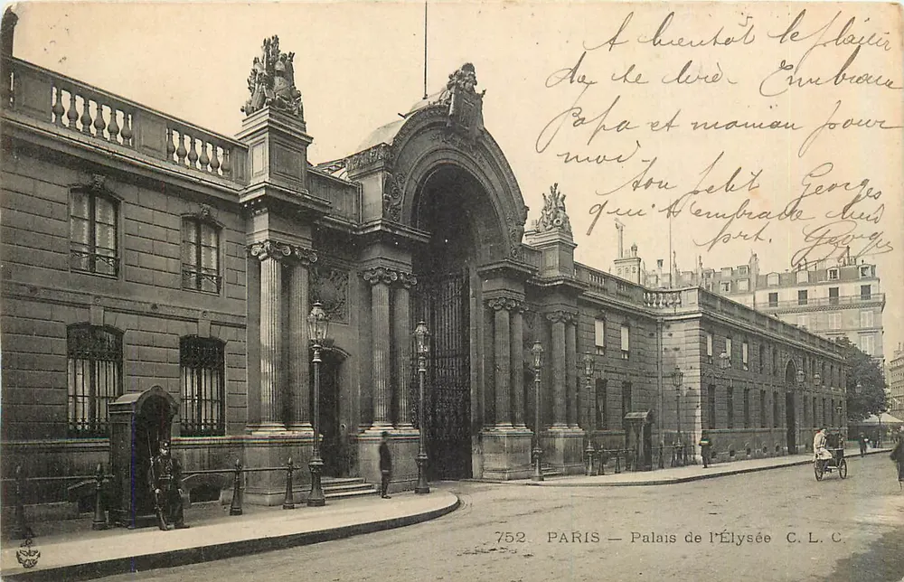Paris — Palácio do Eliseu — C. L. C. n°752 - Frente