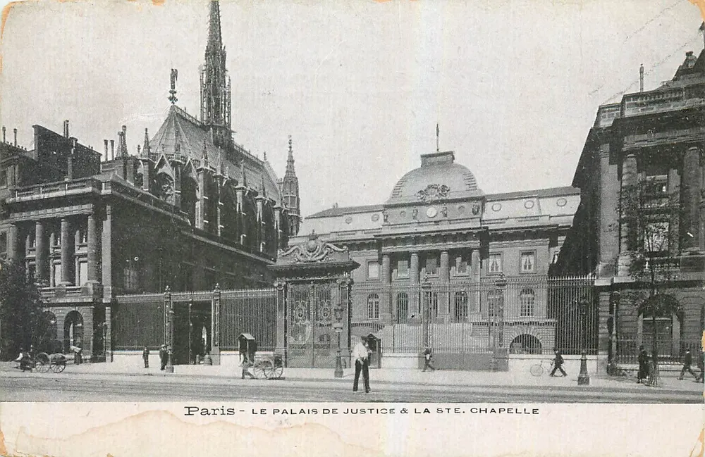 Paris - Le Palais de Justice & la Ste. Chapelle — éditeur non identifié, n° de série non visible - Recto
