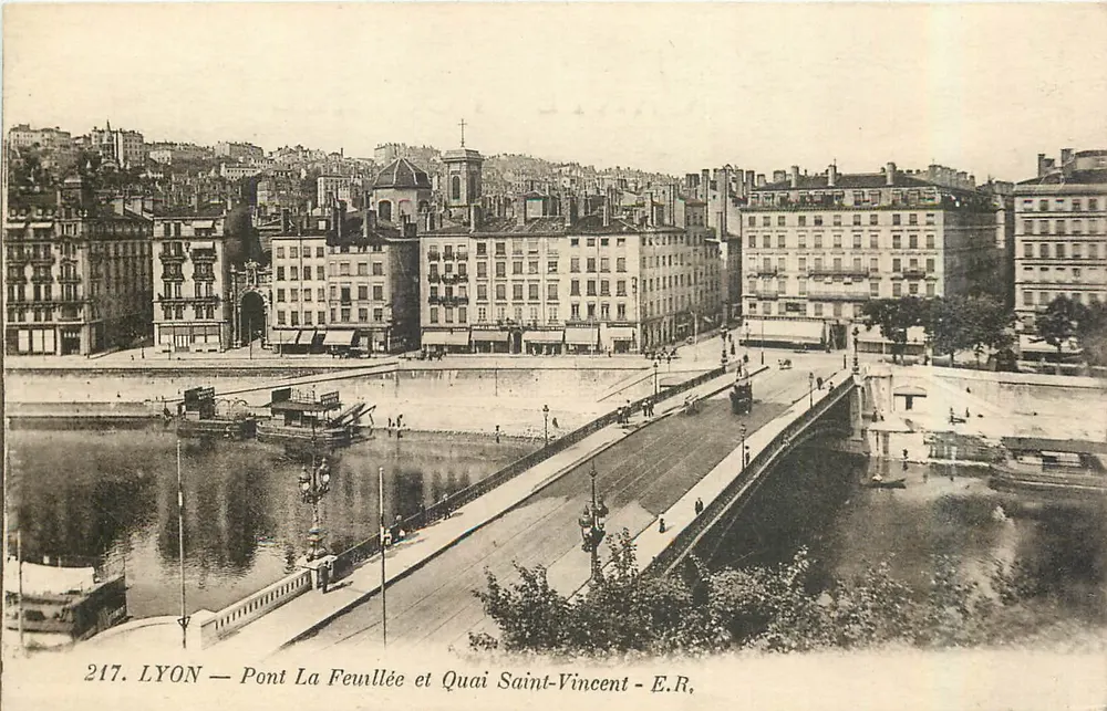 LYON — Pont La Feuillée et Quai Saint-Vincent — E.R. n°217 - Recto