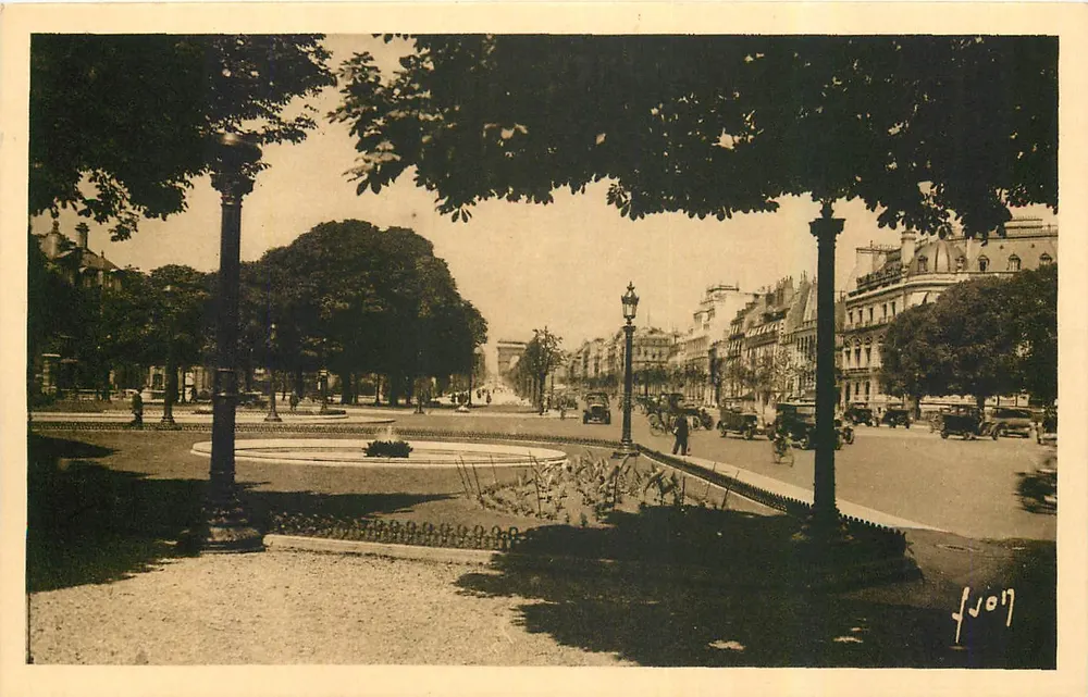 Le Rond-Point des Champs-Élysées — Paris — Éditions d'Art 'Paris... en Flanant' n°304 - Recto