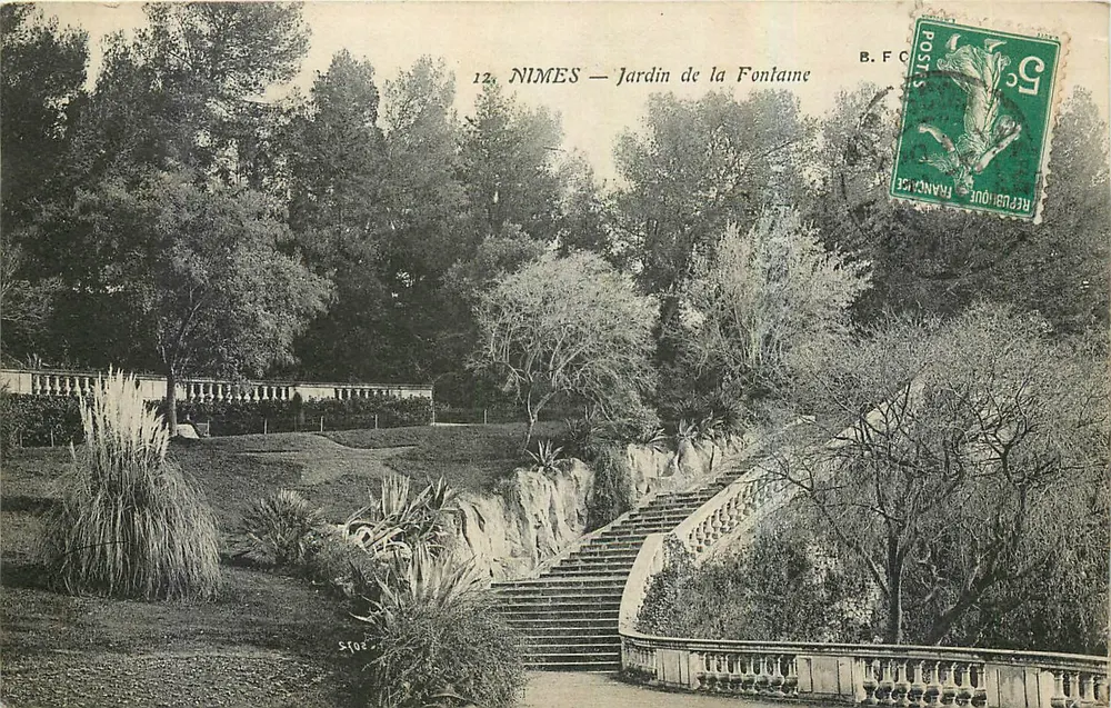 Nîmes — Jardin de la Fontaine — B.F.O. éditeur, n°12 - Recto