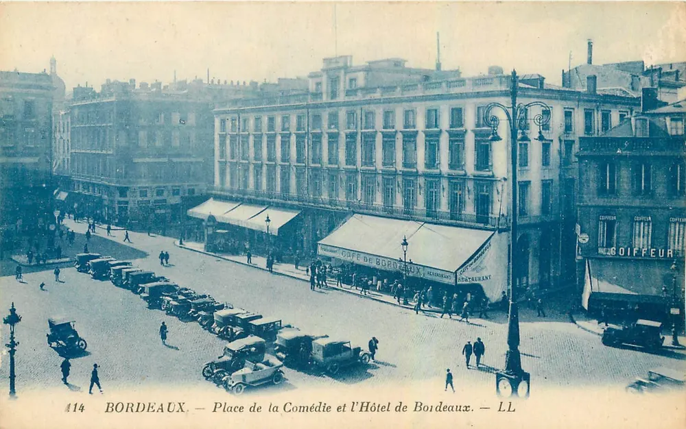 Bordeaux — Place de la Comédie und das Hôtel de Bordeaux — LL, n° 414 - Vorderseite