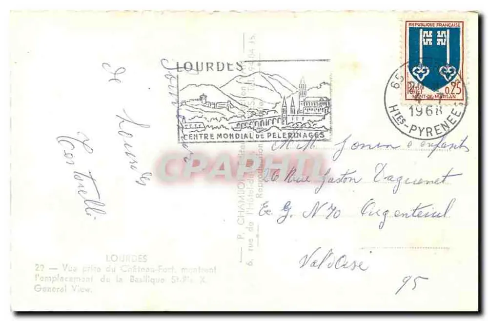 Lourdes — Vue prise du Château-Fort montrent l'emplacement de la Basilique St-Pie X — éditeur Yvan, n°2 - Verso