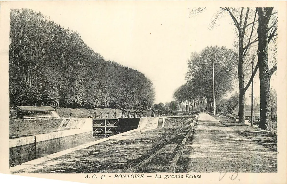 पॉनटोइस - बड़ा बर्फ बराबर - A.C. 41 - आगे