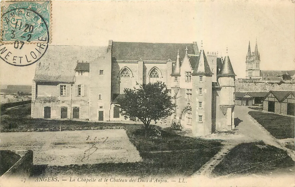 Angers — La Chapelle et le Château des Ducs d'Anjou — LL. - Recto