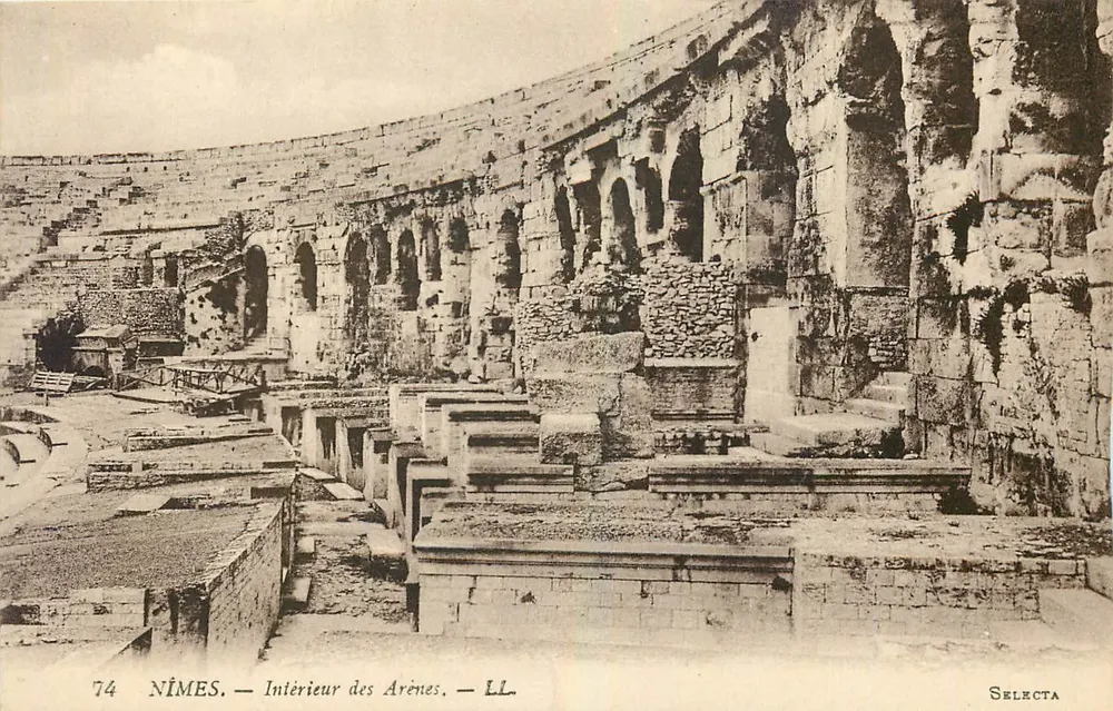 Nîmes — Interior das Arênes — Selecta - Frente