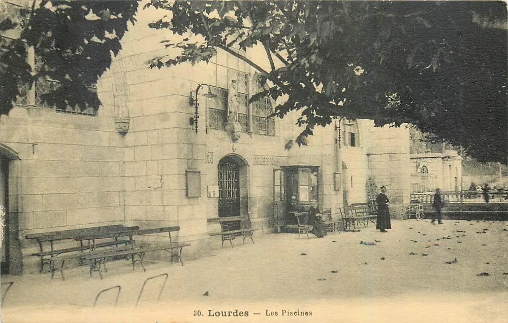 Lourdes — As Piscinas — Editor Palars, Lourdes - Frente