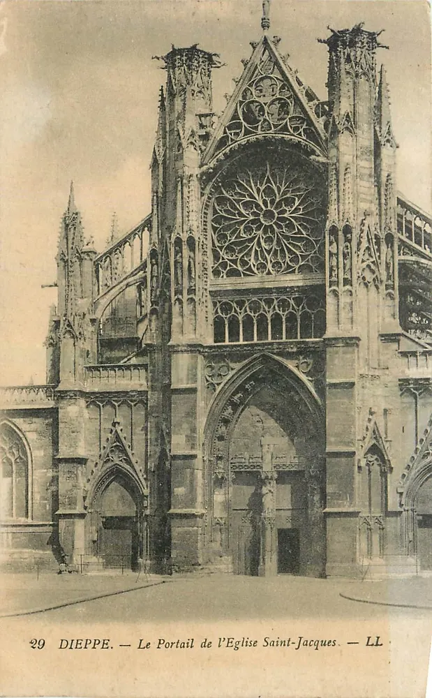 Dieppe — Le Portail de l'Église Saint-Jacques — LL - Recto
