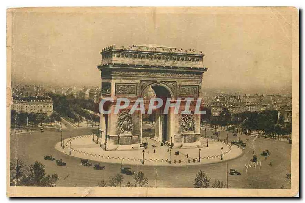 Arc de Triomphe — Place de l'Étoile — Édition d'Art YVON, série 101 - Recto