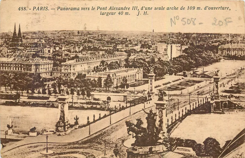 Paris — Panorama em direção ao Pont Alexandre III, de uma única arco de 109 m. de abertura, largura 40 m. — J. H. — N° 508 - Frente