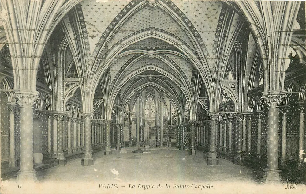 PARIS — A Cripta da Santa Capela — Jhot, n° 41 - Frente