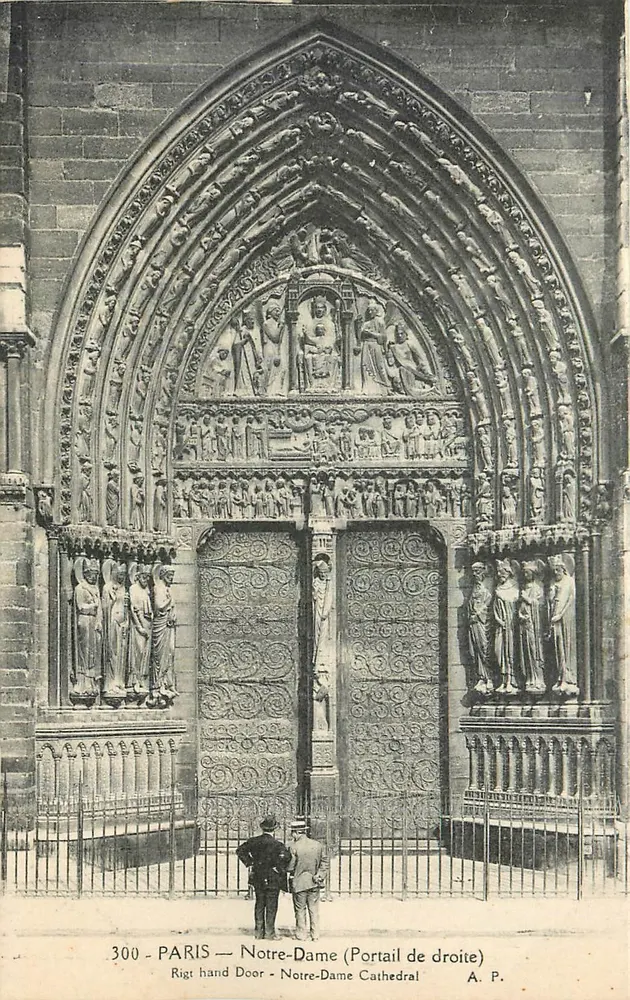 Paris — Notre-Dame (Portão da direita) — A.P. n°300 - Frente