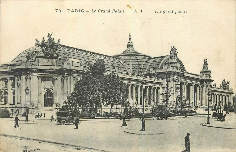 PARIS — Het Grand Palais — A.P. Het grote paleis - Voorkant
