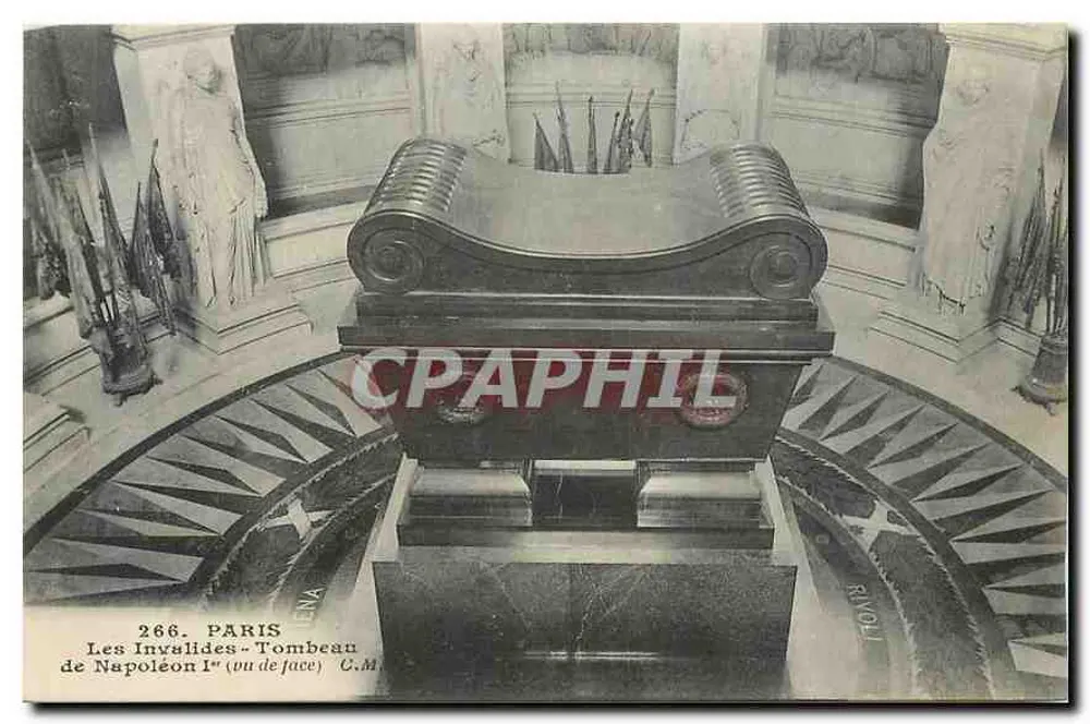 Les Invalides - Tombeau de Napoléon Ier (vu de face) — C.M. — n° 266 - Recto