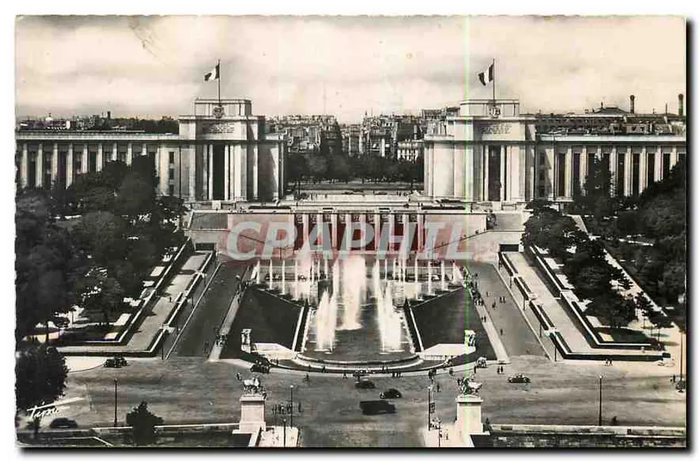 Paris — Palais et jets d'eau — Les Tirages Modernes, n°96 - Recto